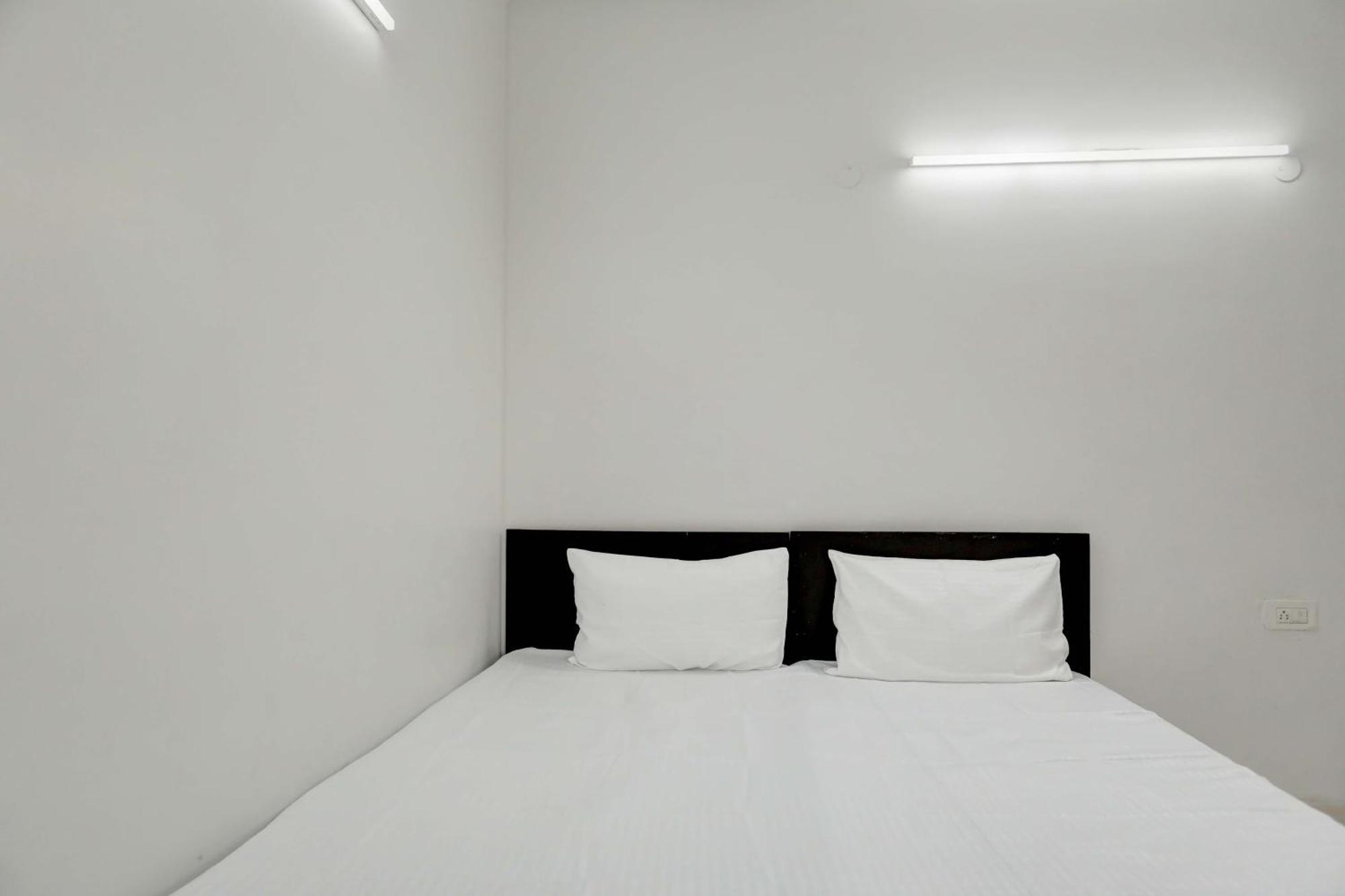 Aashiyana Homes New Delhi Exterior photo